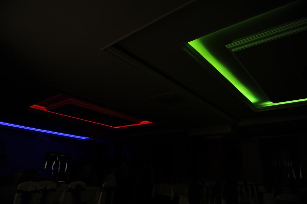 Hotel Prestige Struga Buitenkant foto