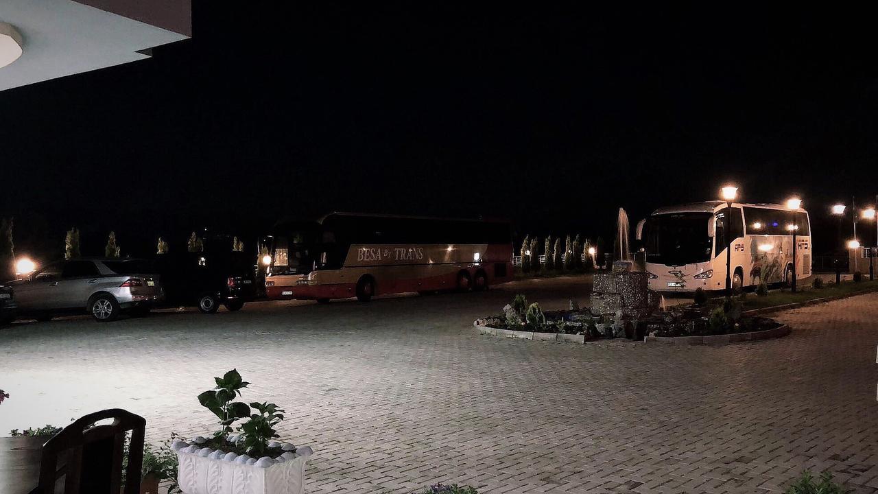 Hotel Prestige Struga Buitenkant foto